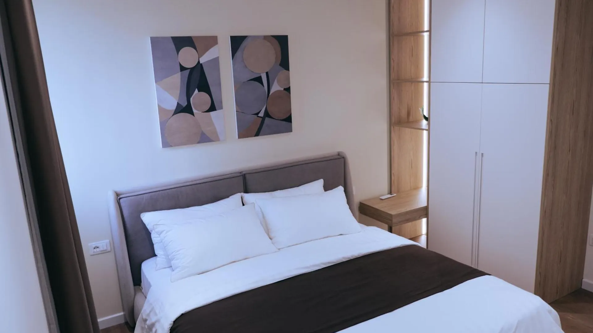 Argoldoro Apartaments Bllok Tirane Apartamento Tirana