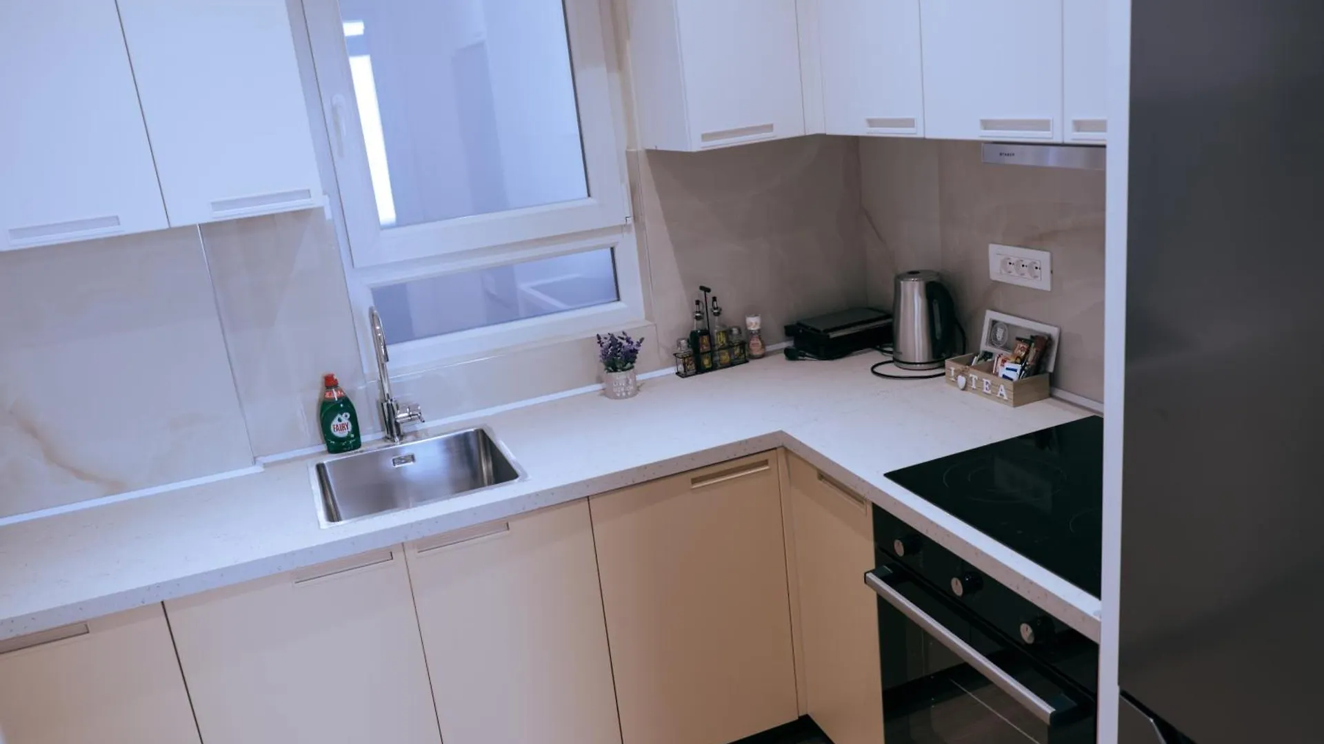 Argoldoro Apartaments Bllok Tirane Apartamento