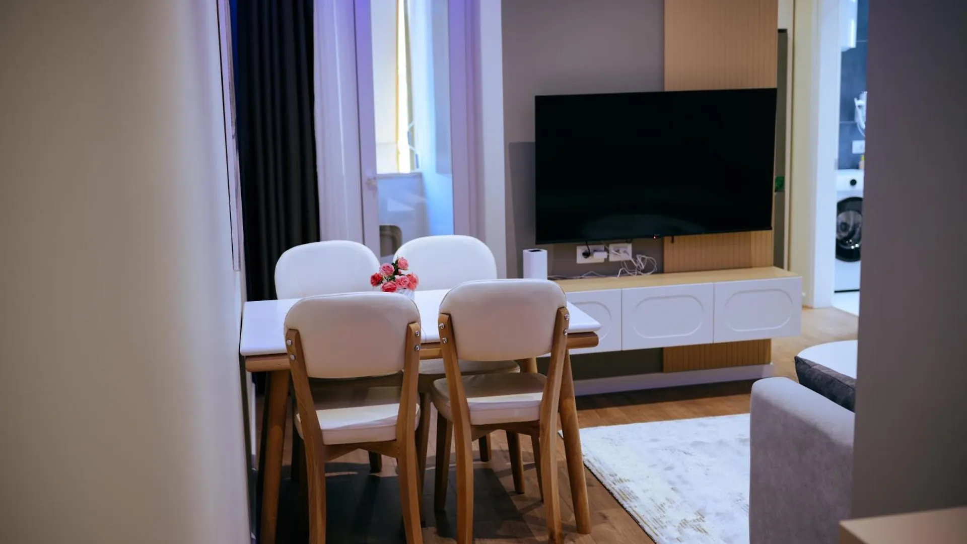 Argoldoro Apartaments Bllok Tirane 0*, Tirana